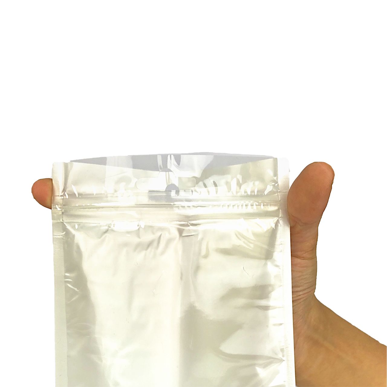 Pearl White Zipper Bag (CONF)
